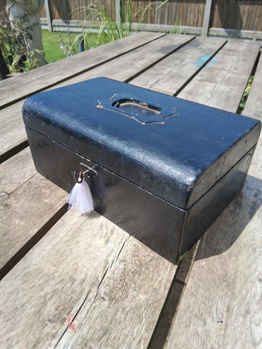 Antique victorian black - antique,