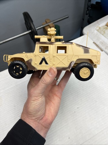 Army desert patrol hummer - us,