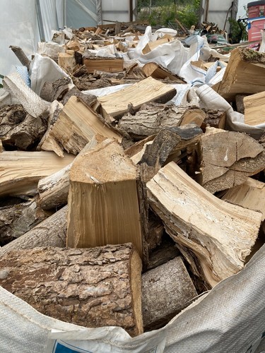 Hardwood dried fire - hardwood,