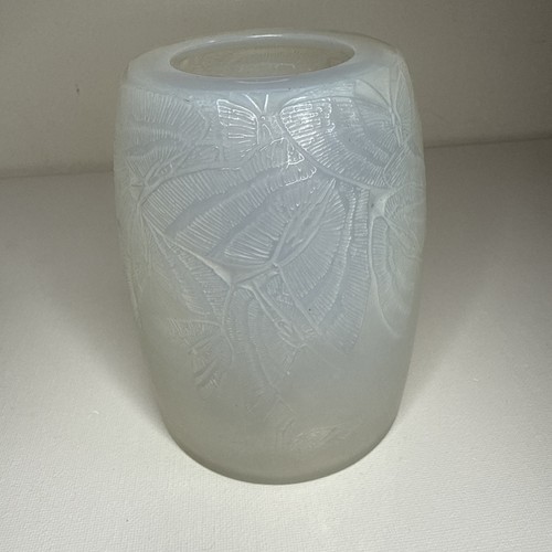 Rare lalique moulded france - moulded,
