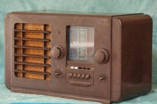 EKCO A23 1940'S BAKELITE VALVE/TUBE AC RADIO SET.PROP FILM/TV.UNTESTED.