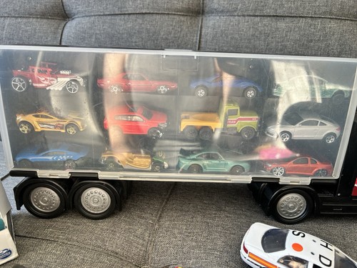 Die cast car transporter truck - transporter,