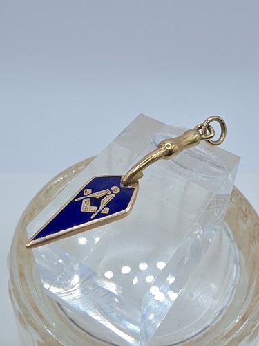 9ct gold masonic pendant charm - masonic,