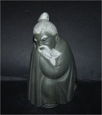 LLADRO GRES FIGURINE "CHINESE MONK"2057 18cms HIGH