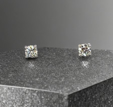Diamond Earring Studs 18ct