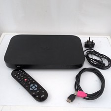Sky Q Box ES130 1TB Remote