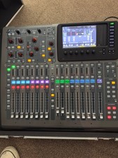 Behringer X32 Compact with ‘Flight’ Case