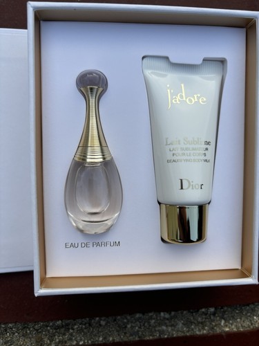 Adore eau parfum - j'adore,