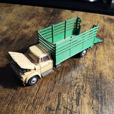 Corgi toys 484 - dodge, kew
