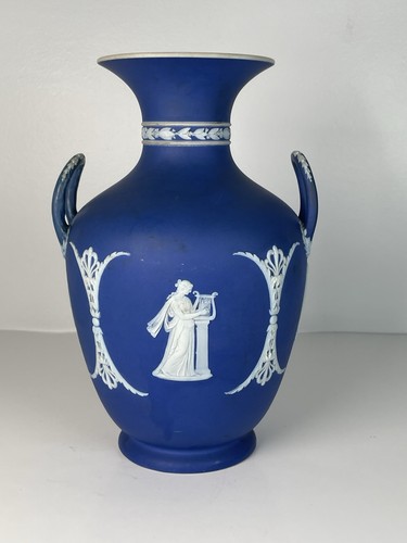 Antique wedgwood blue - antique,