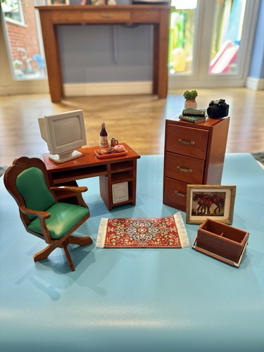 Scale dollhouse miniature - 1:12,