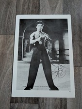 BRUCE LEE- Hong Kong