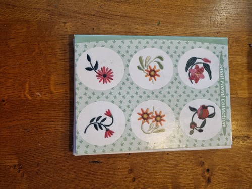 Small floral collection memory - small,