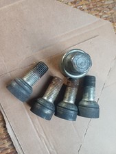 AUDI A3 LOCKING WHEEL NUT BOLT & KEY SET  2009