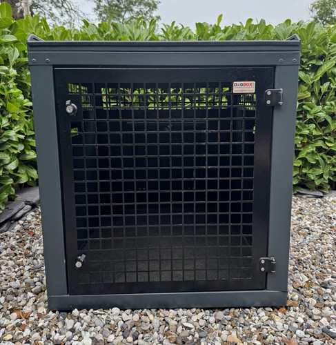 Dogbox aluminium car cage - dogbox,