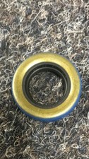 MG MMM Vertical Drive oil seal