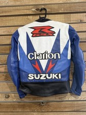 Vintage Y2K Suzuki leather racing/ biker jacket. Size small.