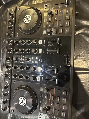 Native instruments traktor - native, instruments,