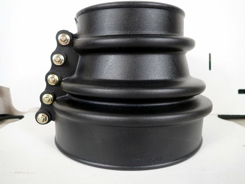 Torque tube boot axle r - +,