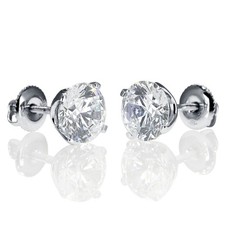 1 Carat Solitaire Diamond Stud