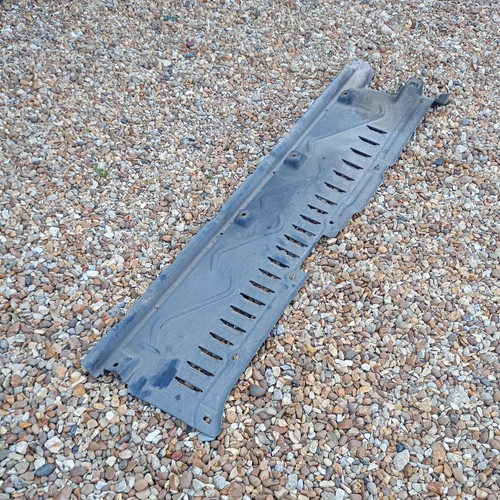 Transporter under tray - vw,