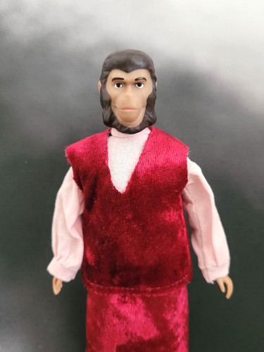 Mego planet the apes zira - mego,