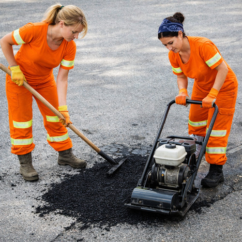 Cold lay macadam - cold,
