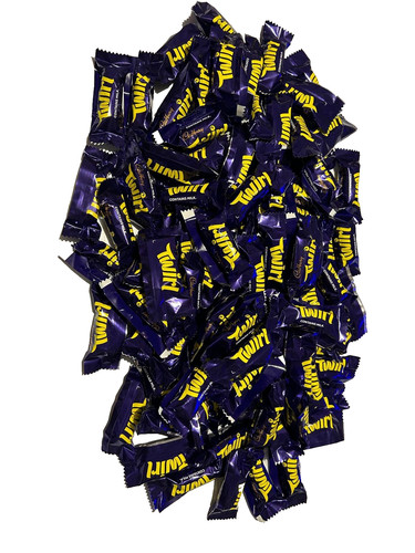 Cadbury heroes chocolate - cadbury,