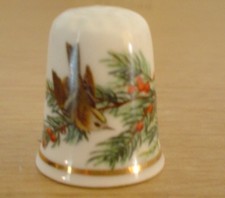 Lovely Goldcrest China Thimble