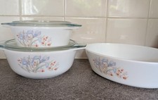 Vintage Pyrex Blue Iris Round