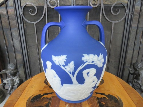 Antique wedgwood blue - antique,