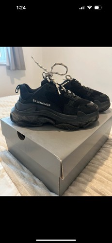 Authentic balenciaga triple - balenciaga,