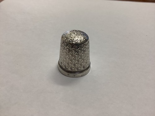 Silver thimble hallmarked - silver,