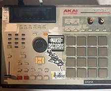 Akai MPC2000XL MIDI Production