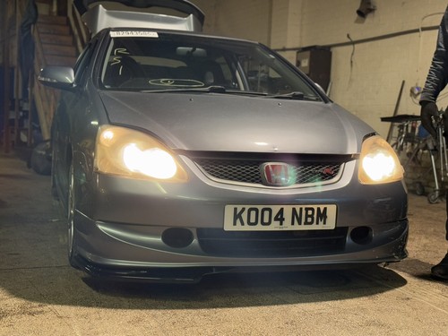 Breaking 2004 honda civic - |,