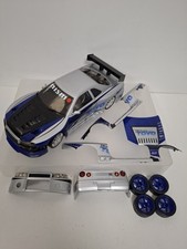 HOT WHEELS TUNERZ NISSAN SKYLINE  1/18 SCALE DIECAST CAR & INTERCHANGABLE PARTS