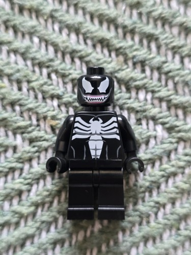 Lego marvel venom minifigure - lego,