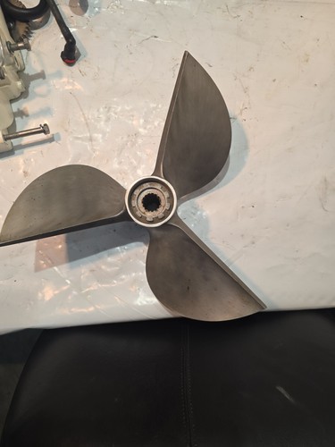 Boat prop stainless - prop, 3