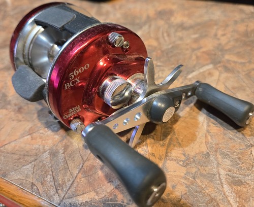 Abu garcia 5600 bcx - 5600, baitcaster