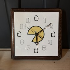 Vtg PAC-Man Tile Wall Clock