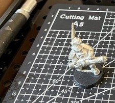 One warhammer 40k tau - one, empire
