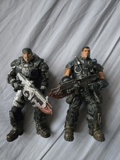 NECA Gears of War Exclusive Marcus Fenix and Dominic Santiago(No Golden Lancer)
