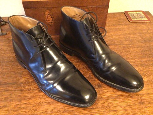 Loake black chukka boots - black,