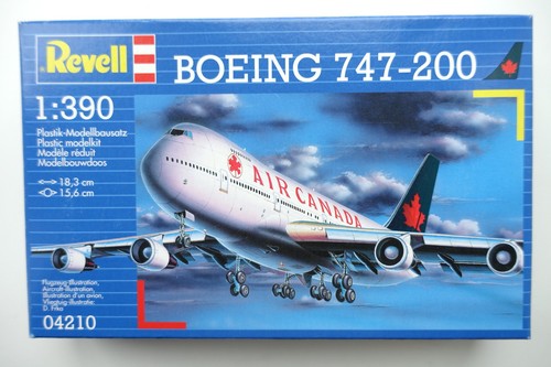 Revell 390 scale boeing - 1:390,