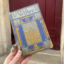 Little Women : Louisa M