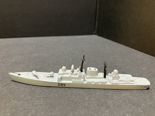 Minic ships n746 hms exeter - n746,