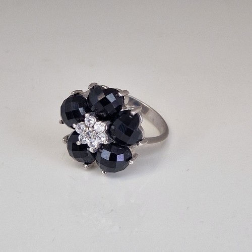Flower ring size sterling - flower,