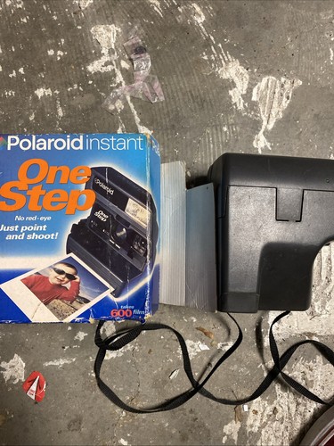 Polaroid 600 one step close - step, up