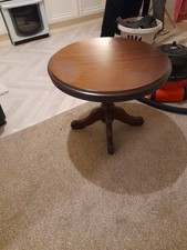 Vintage Round  Pedestal Side