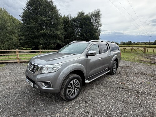 Nissan navara tekna automatic - nissan,